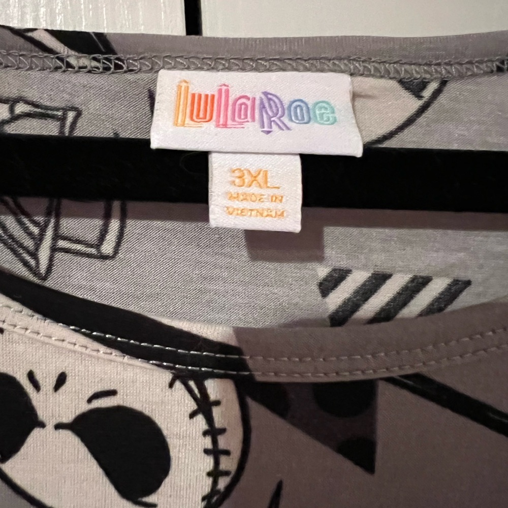 LuLaRoe Jack Skellington Irma 3X EUC - Picture 3 of 5